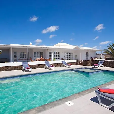 Quiquere - Great 4 Bedroom With Heated Pool Hot-tub * プエルト・カレロ